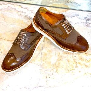 Maritan Mens Wingtip Brogues. Two Tone Leather and Canvas. Like New Condition.